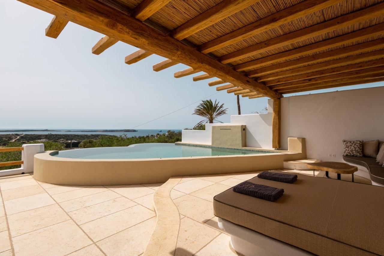 Utopia Suites By Anna Platanou Agia Irini  Exterior foto